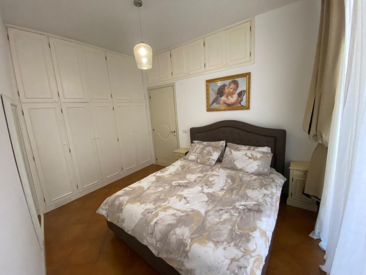 Gaia Lucilla House Rom